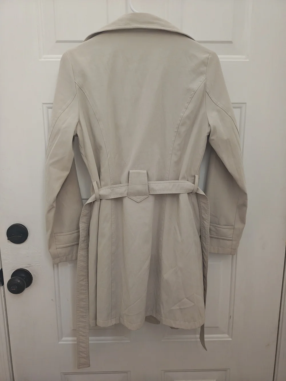 Dolce & Gabbana Beige Double-Breasted Trench Coat with Black Buttons